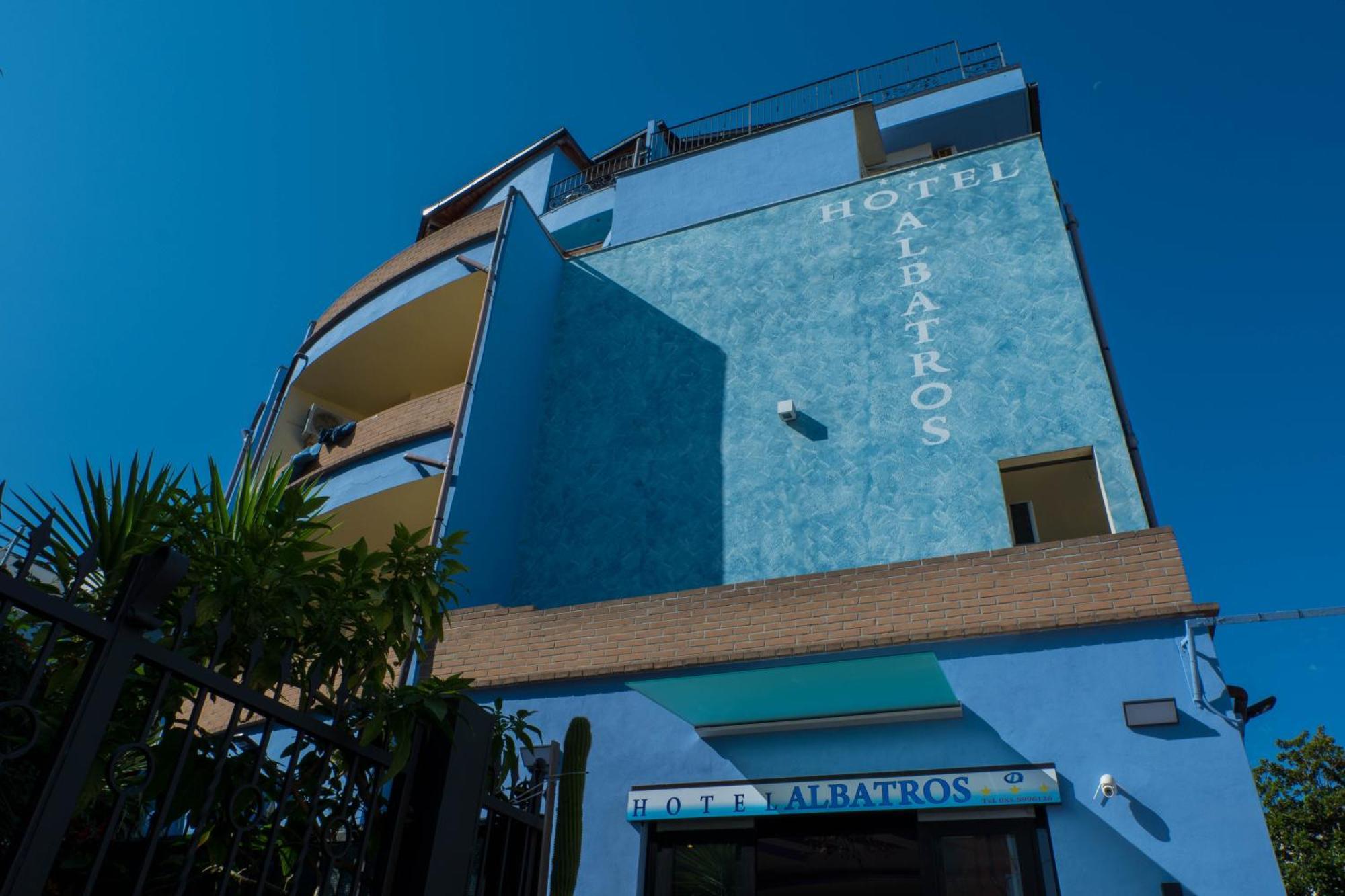 Hotel Albatros Roseto Degli Abruzzi Exterior photo
